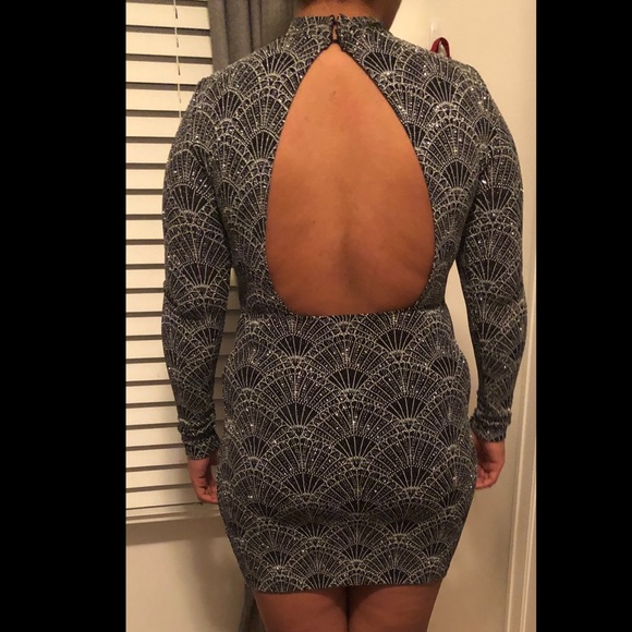New year eve type of dress - Picture 2 of 2